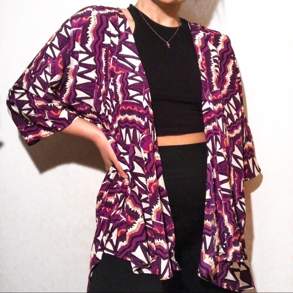 LuLaRoe Women’s Purple White Orange Kimono Size Medium
